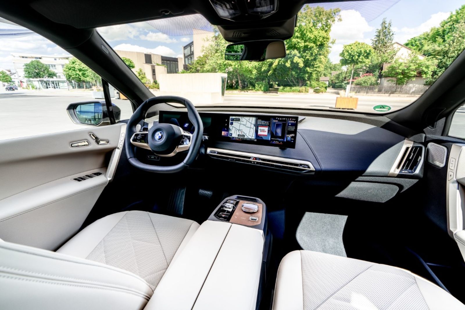 BMW iX xDrive50 (electric) interior front.